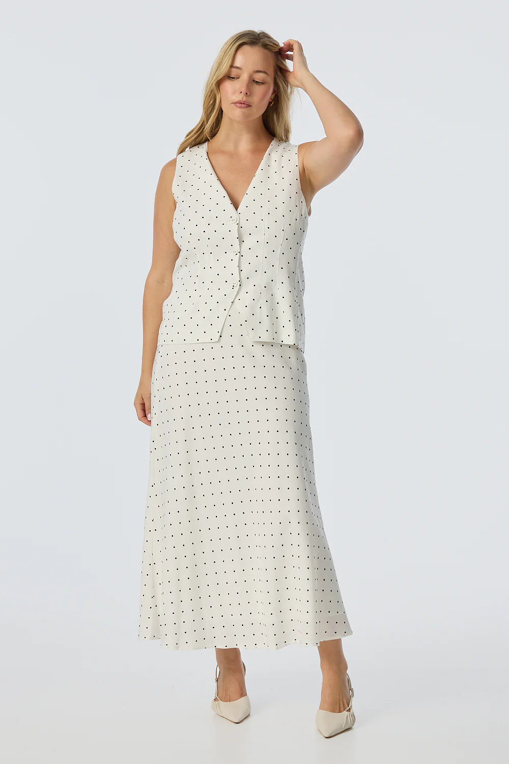 Adjustable Waist Vest - White/Black Spot - Image 5