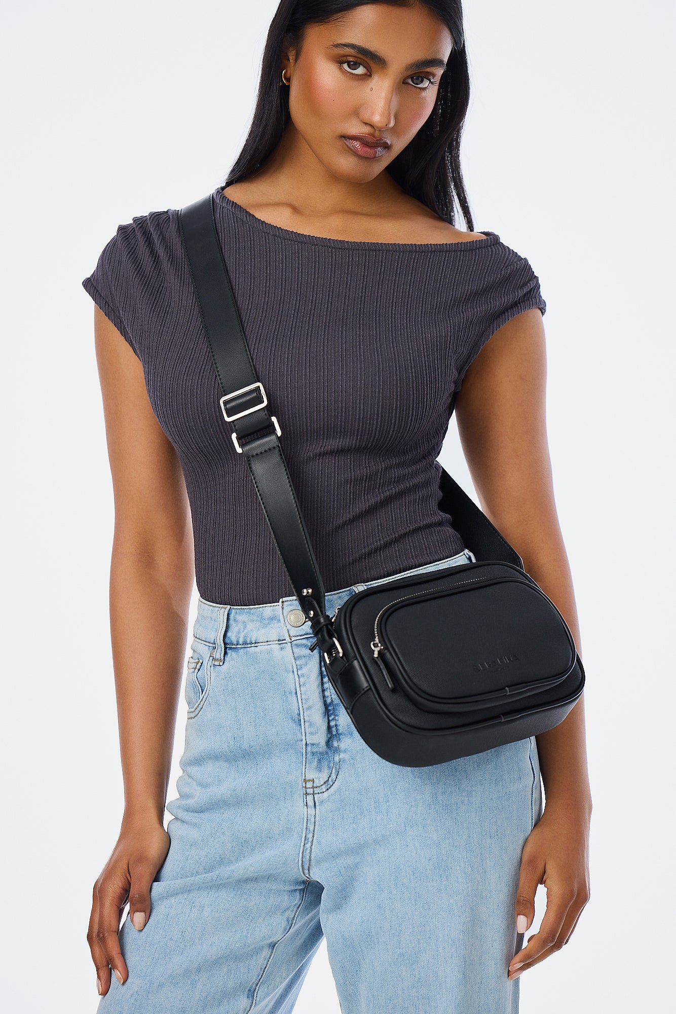 Crossbody Bag - Black - Image 2