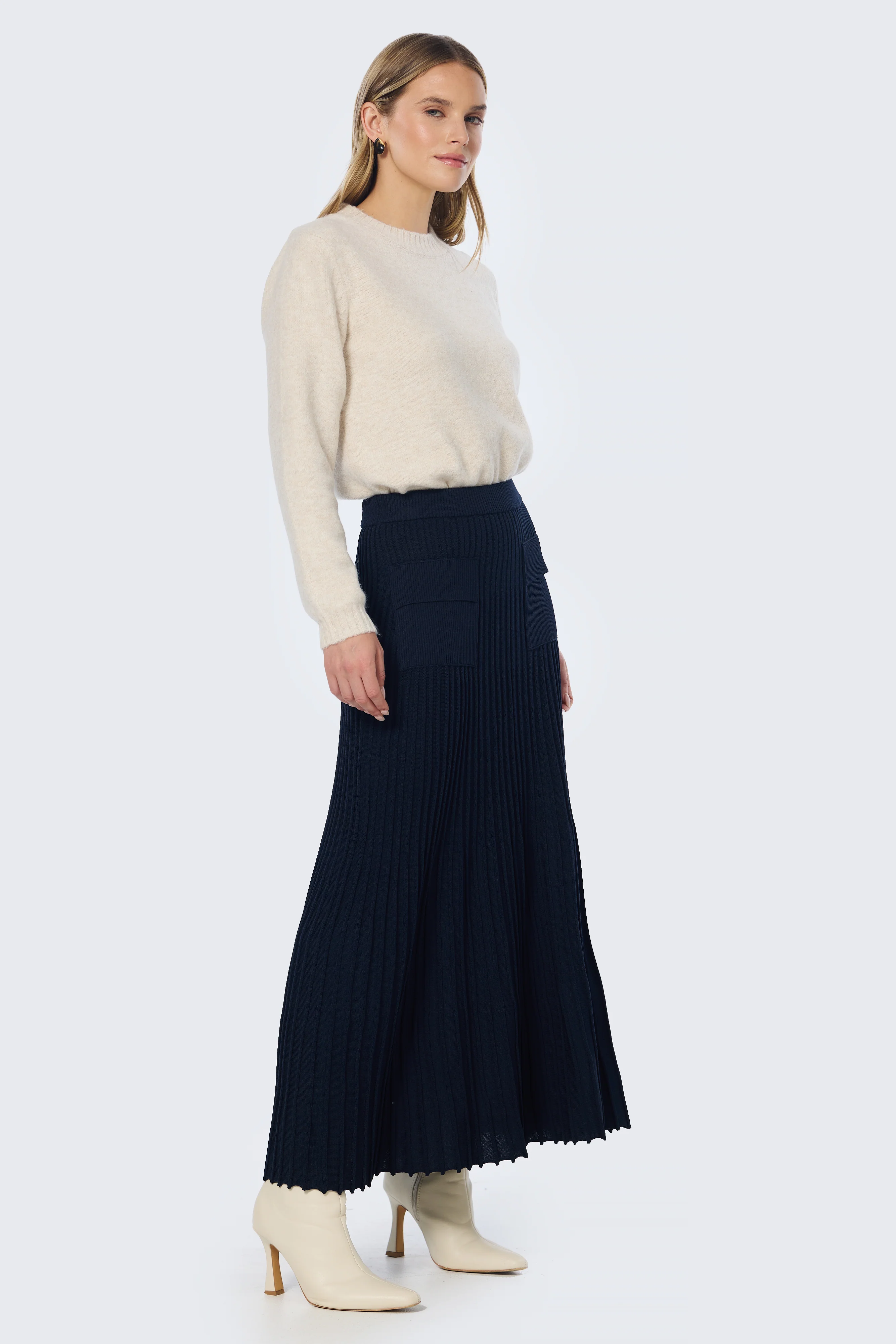 Pocket Knit Midi Skirt - Navy - Image 6