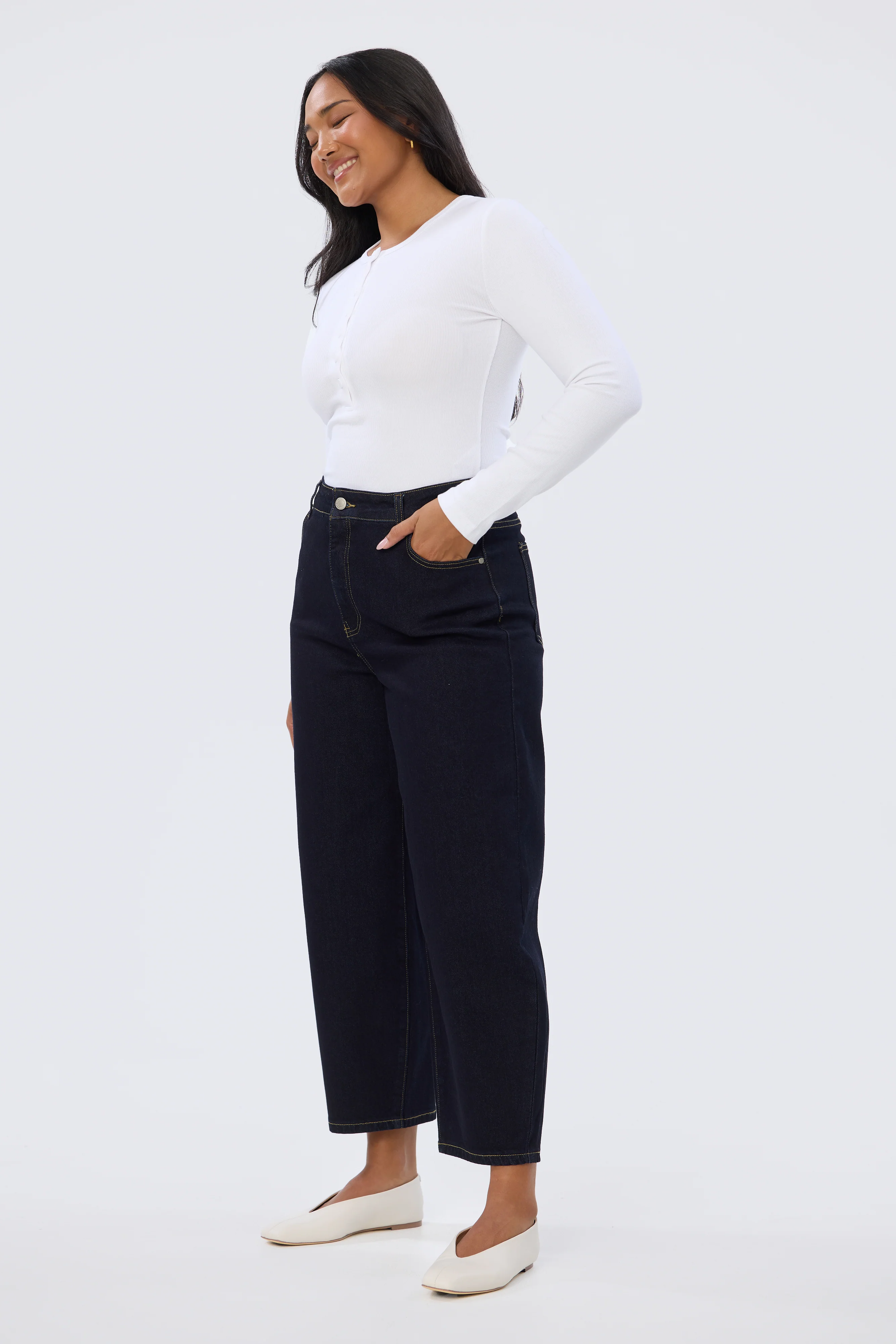 Signature Barrel Leg Jeans - Indigo - Image 7