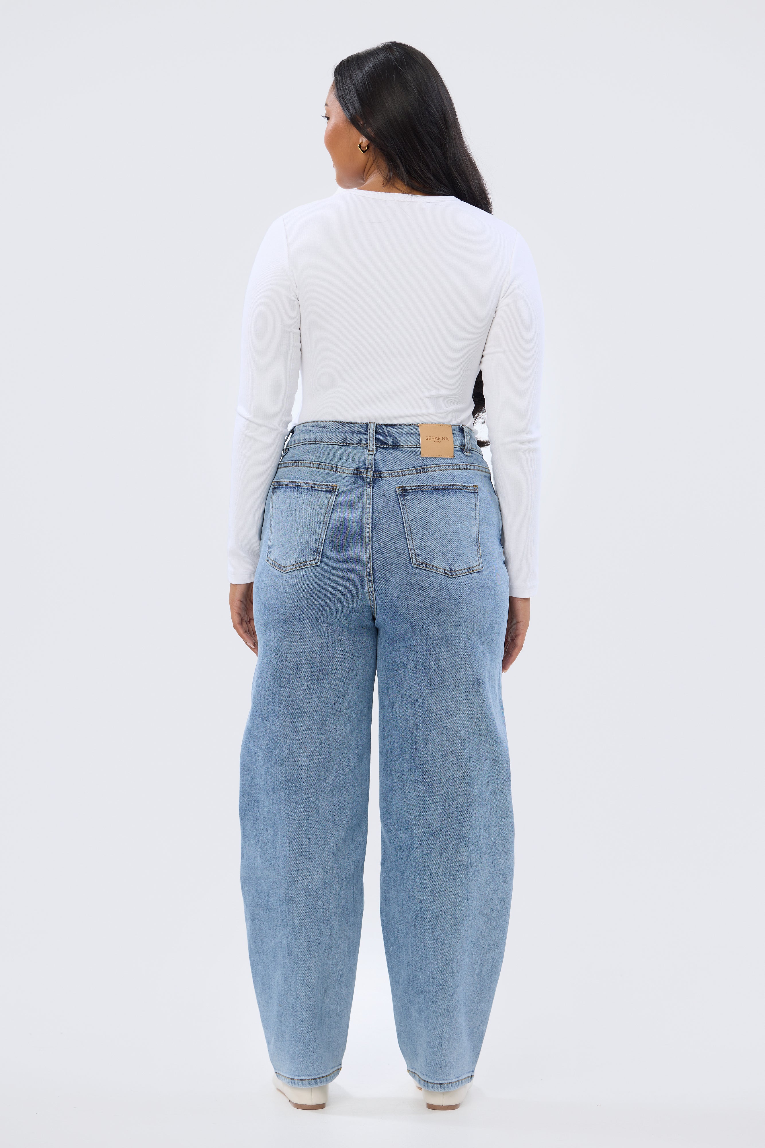 Signature Barrel Leg Jeans - Mid Blue Wash - Image 13