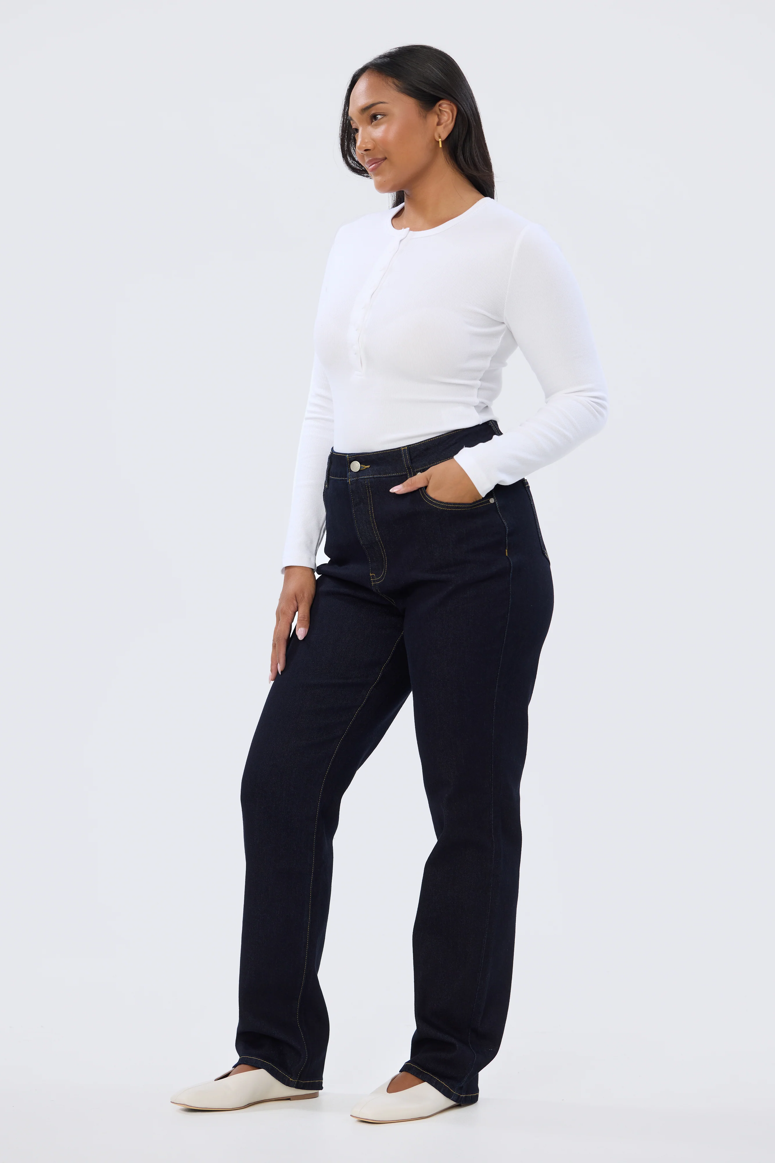 Signature Slim Leg Jeans - Indigo - Image 12