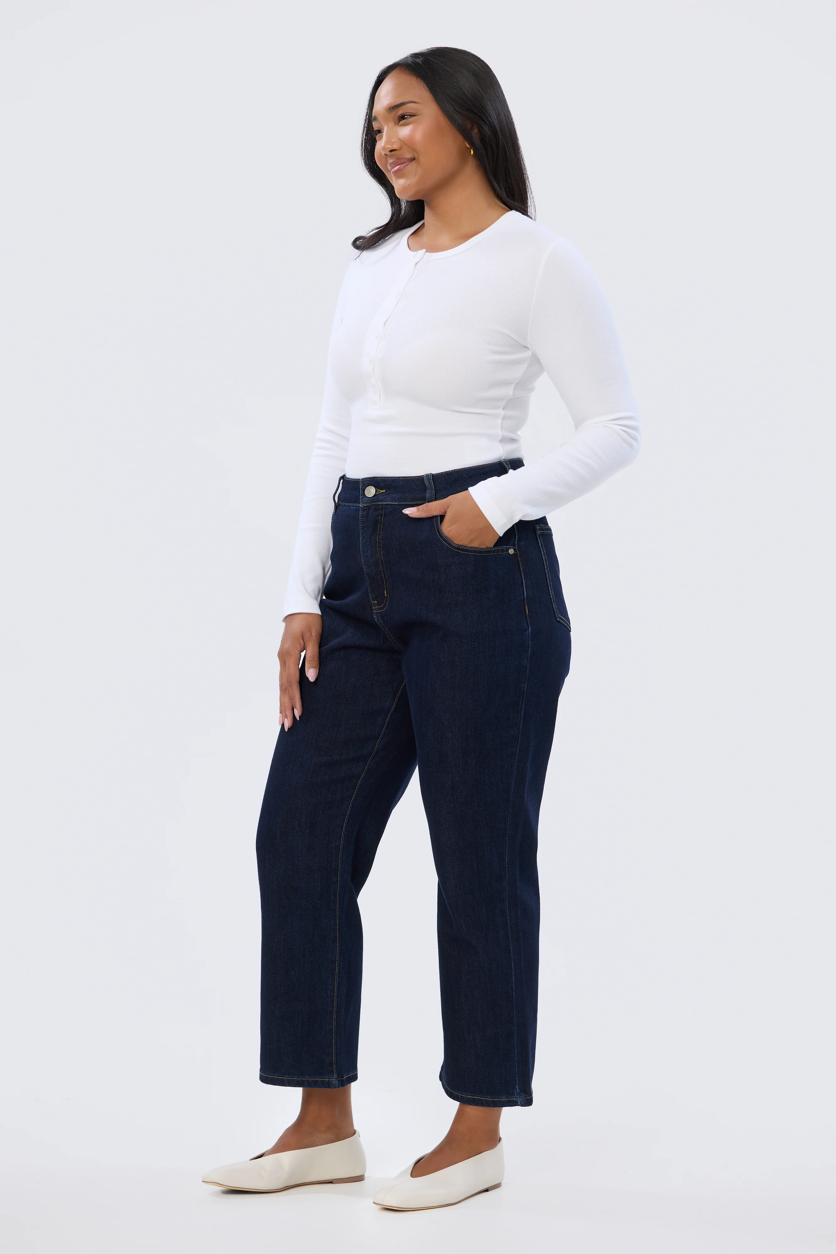 Signature Slim Leg Jeans - Indigo - Image 8