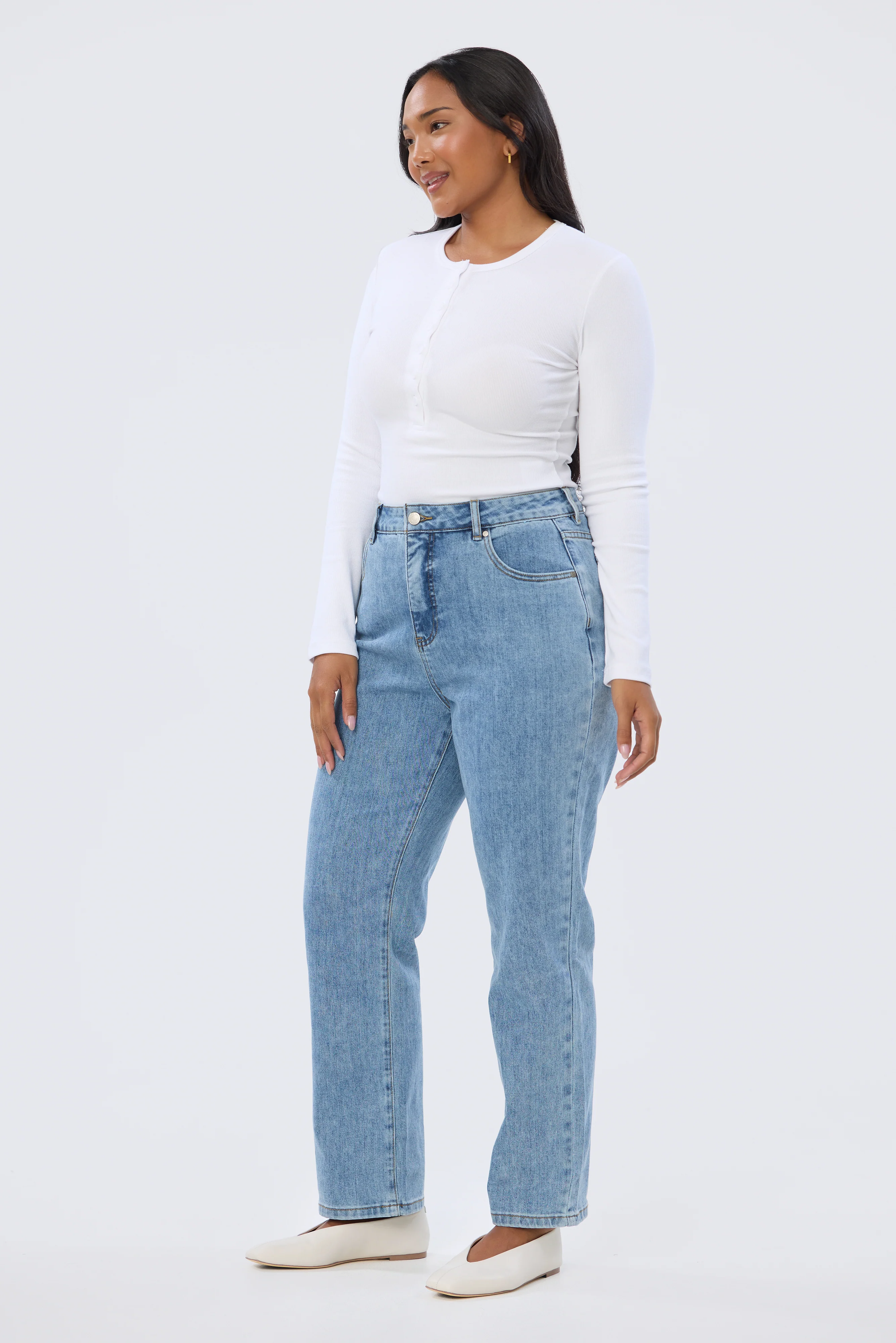 Signature Slim Leg Jeans - Mid Blue Wash - Image 3