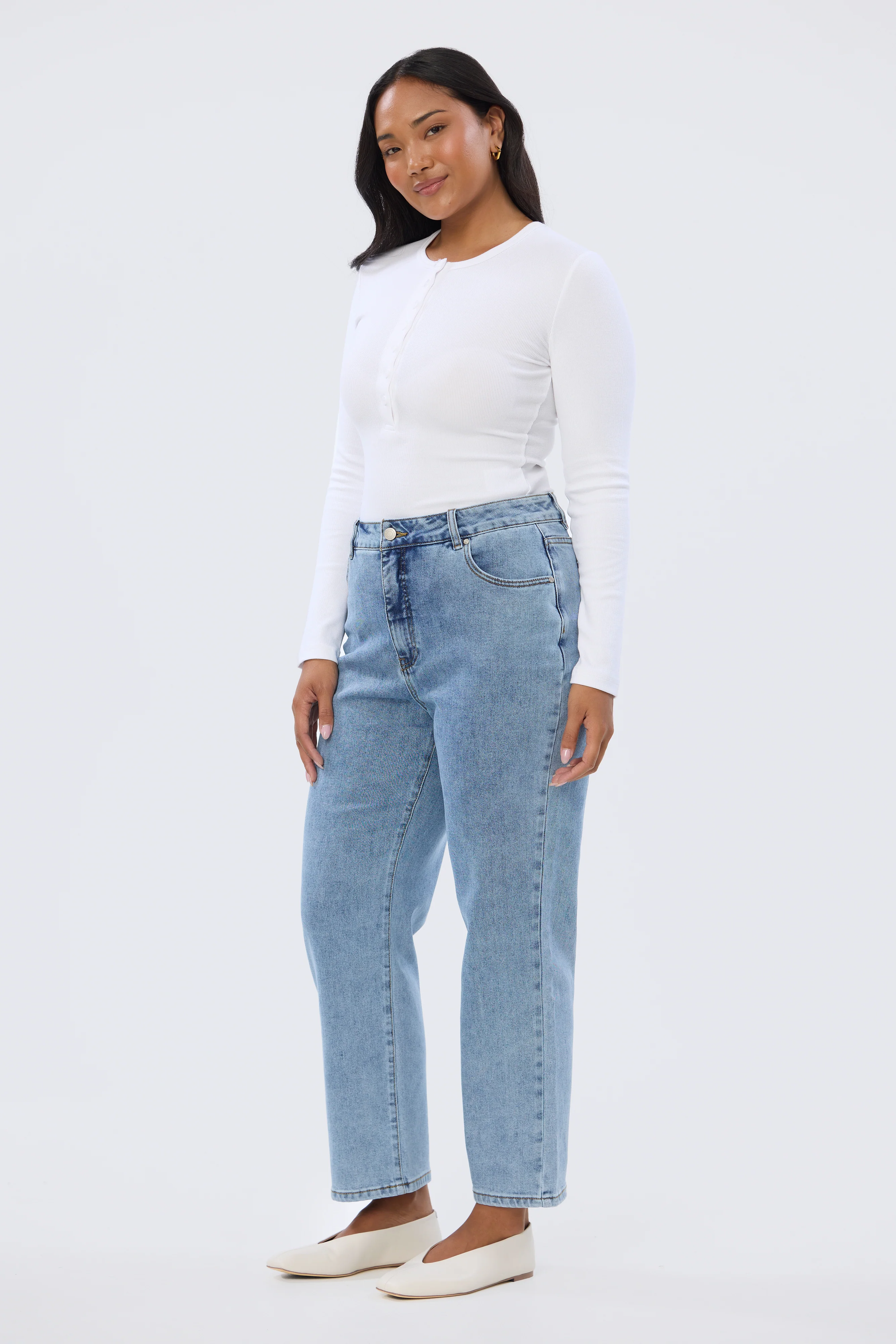 Signature Slim Leg Jeans - Mid Blue Wash - Image 8