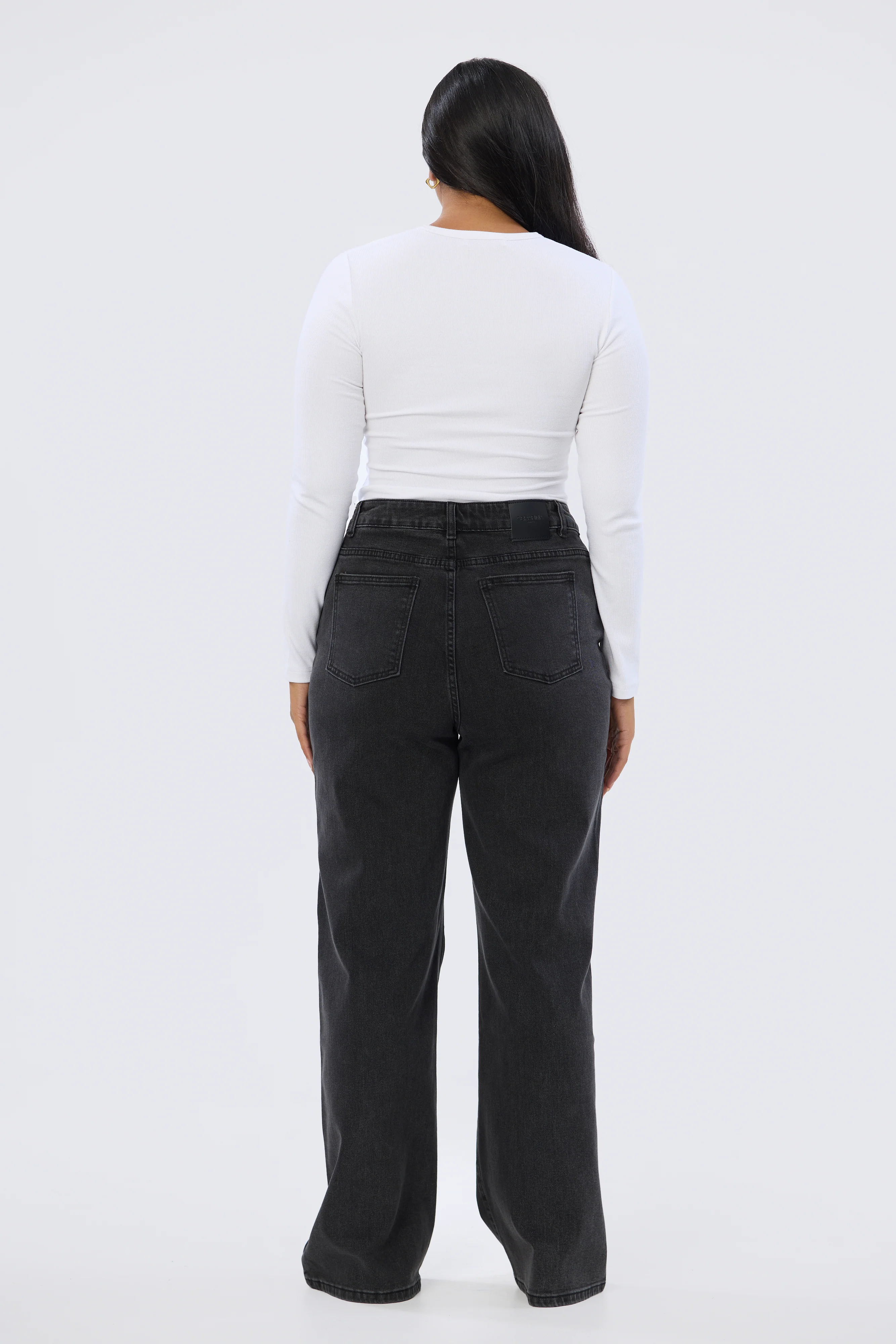 Signature Straight Leg Jeans - Black Wash - Image 3