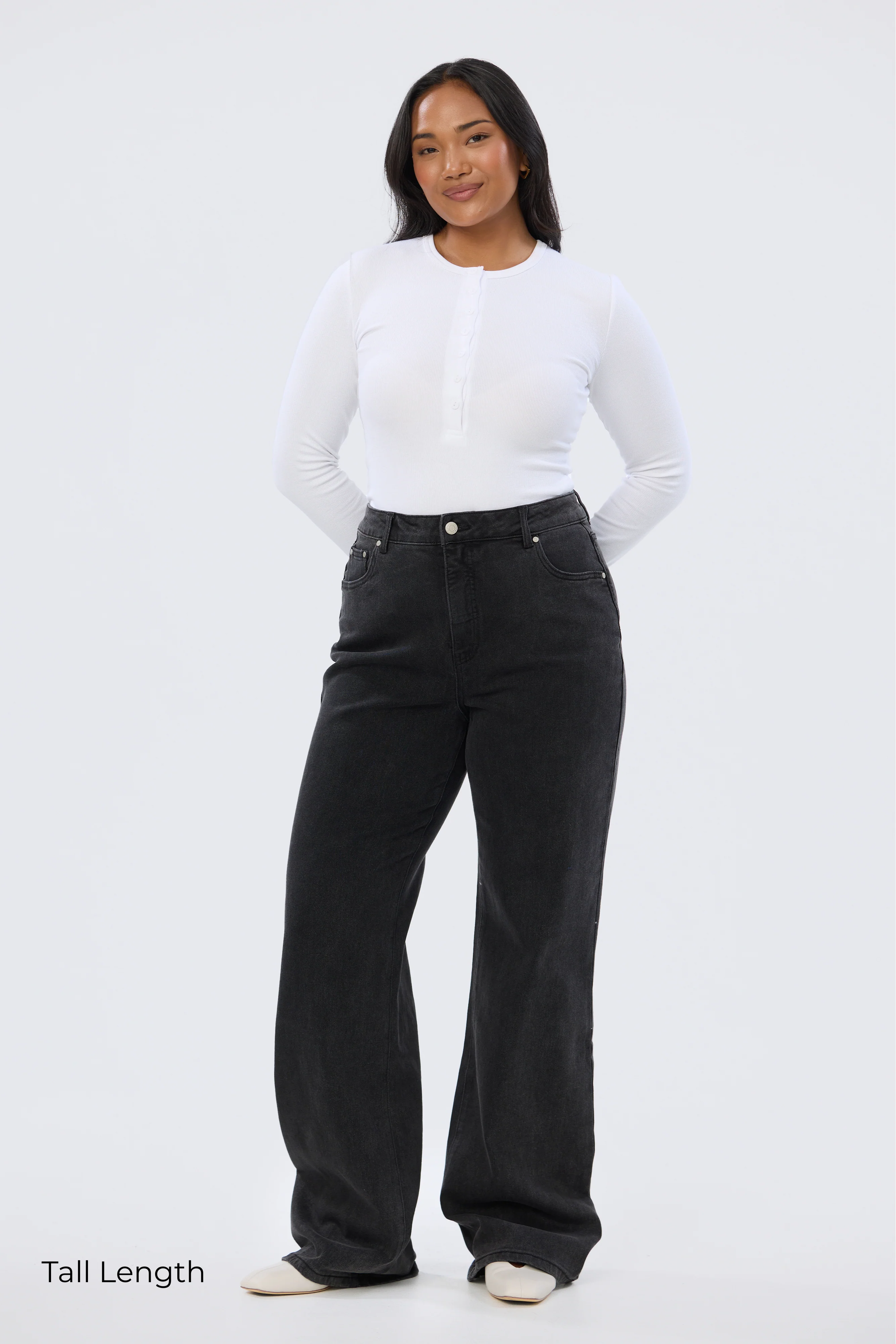 Signature Straight Leg Jeans - Black Wash - Image 8