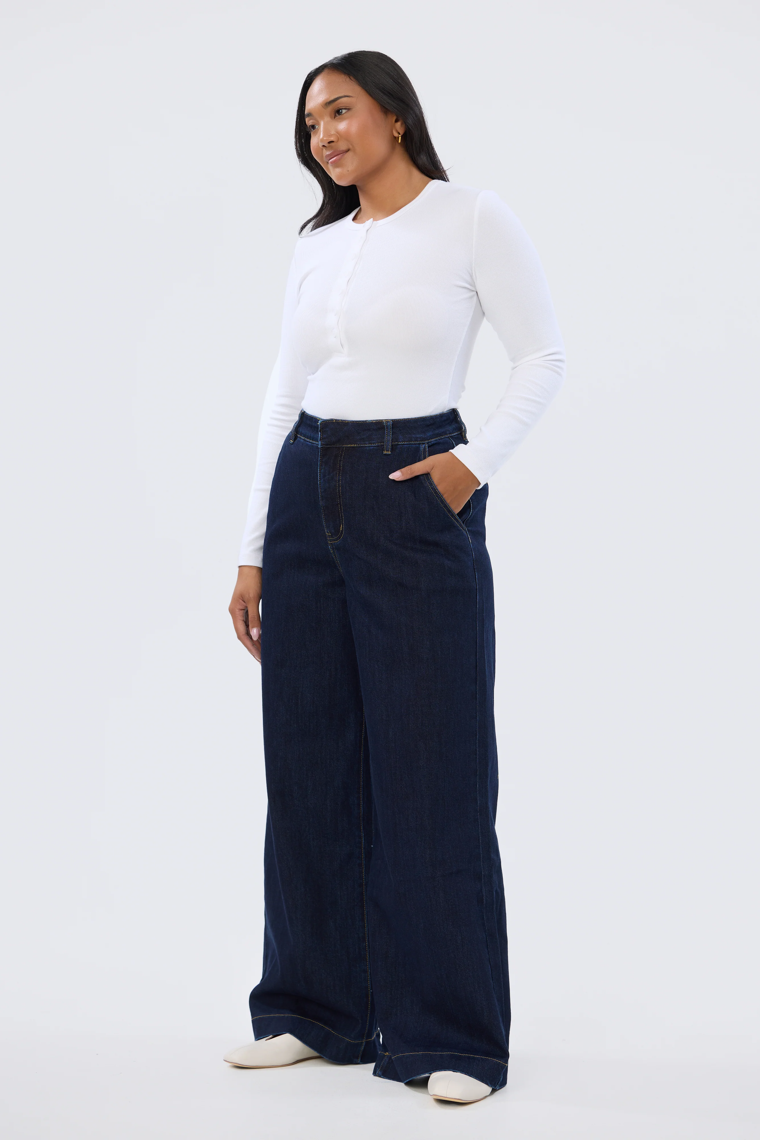 Signature Wide Leg Jeans - Indigo - Image 3