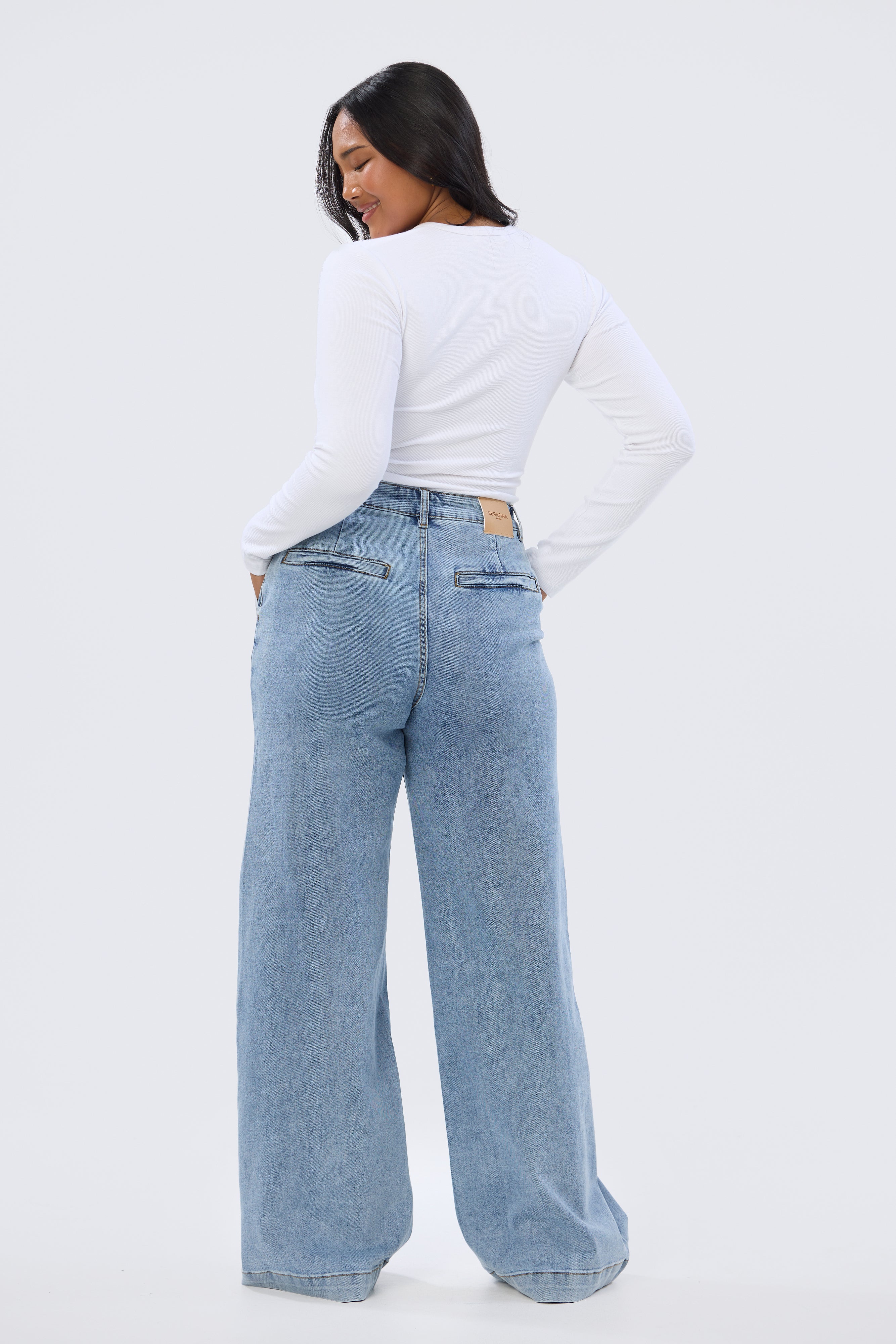 Signature Wide Leg Jeans - Mid Blue Wash - Image 11