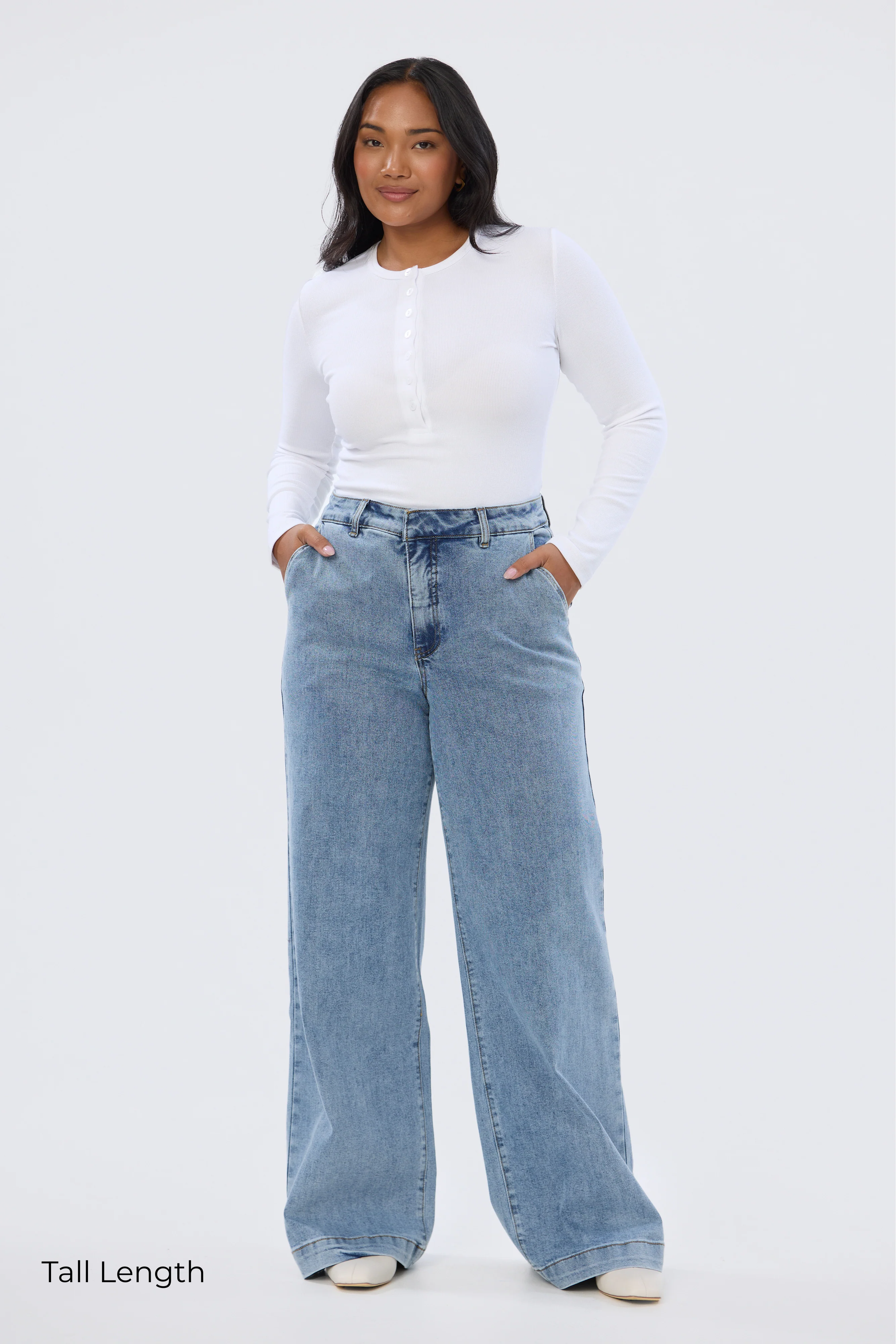 Signature Wide Leg Jeans - Mid Blue Wash - Image 9