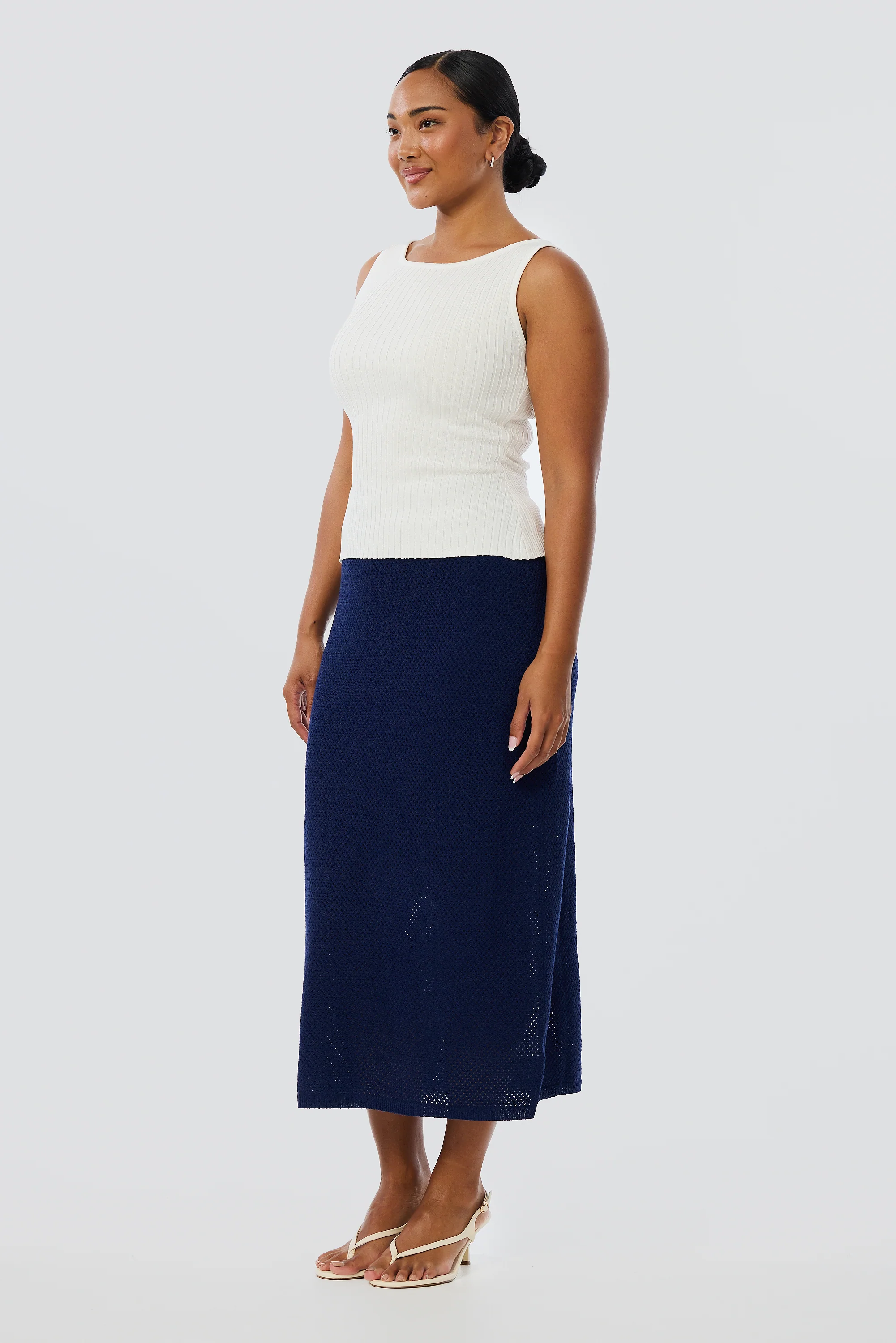Sleeveless Boat Neck Knit Top - White - Image 4