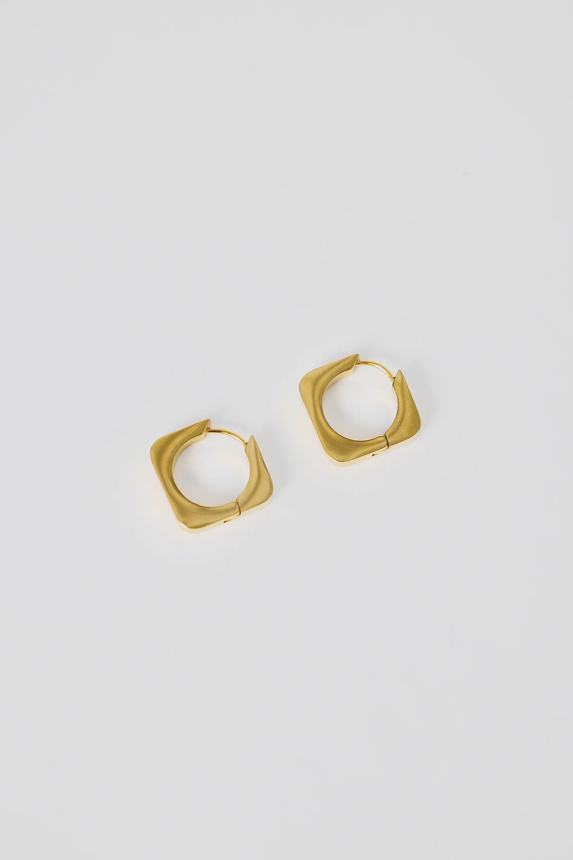 Square Hoop Earrings - Gold