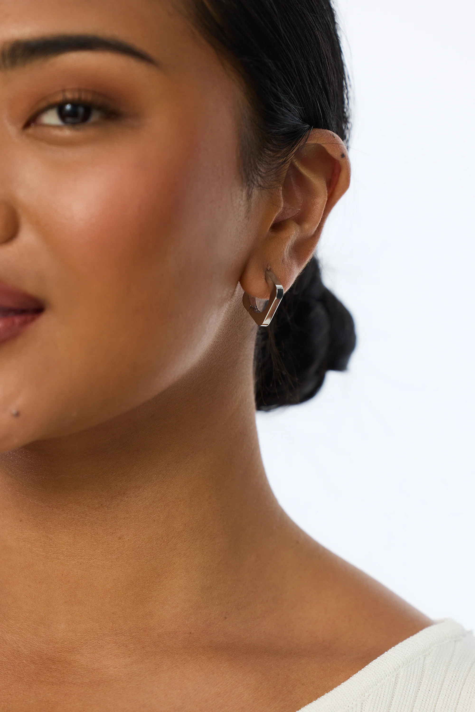 Square Hoop Earrings - Silver - Image 3
