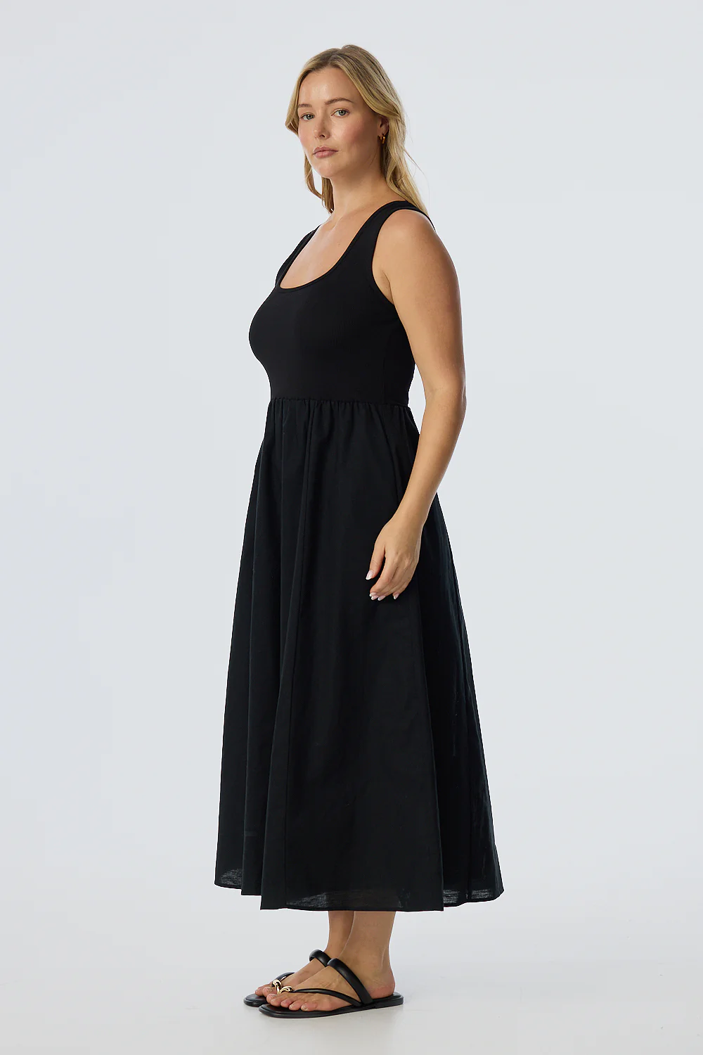 Square Neck Gathered Dress - Black - Image 4