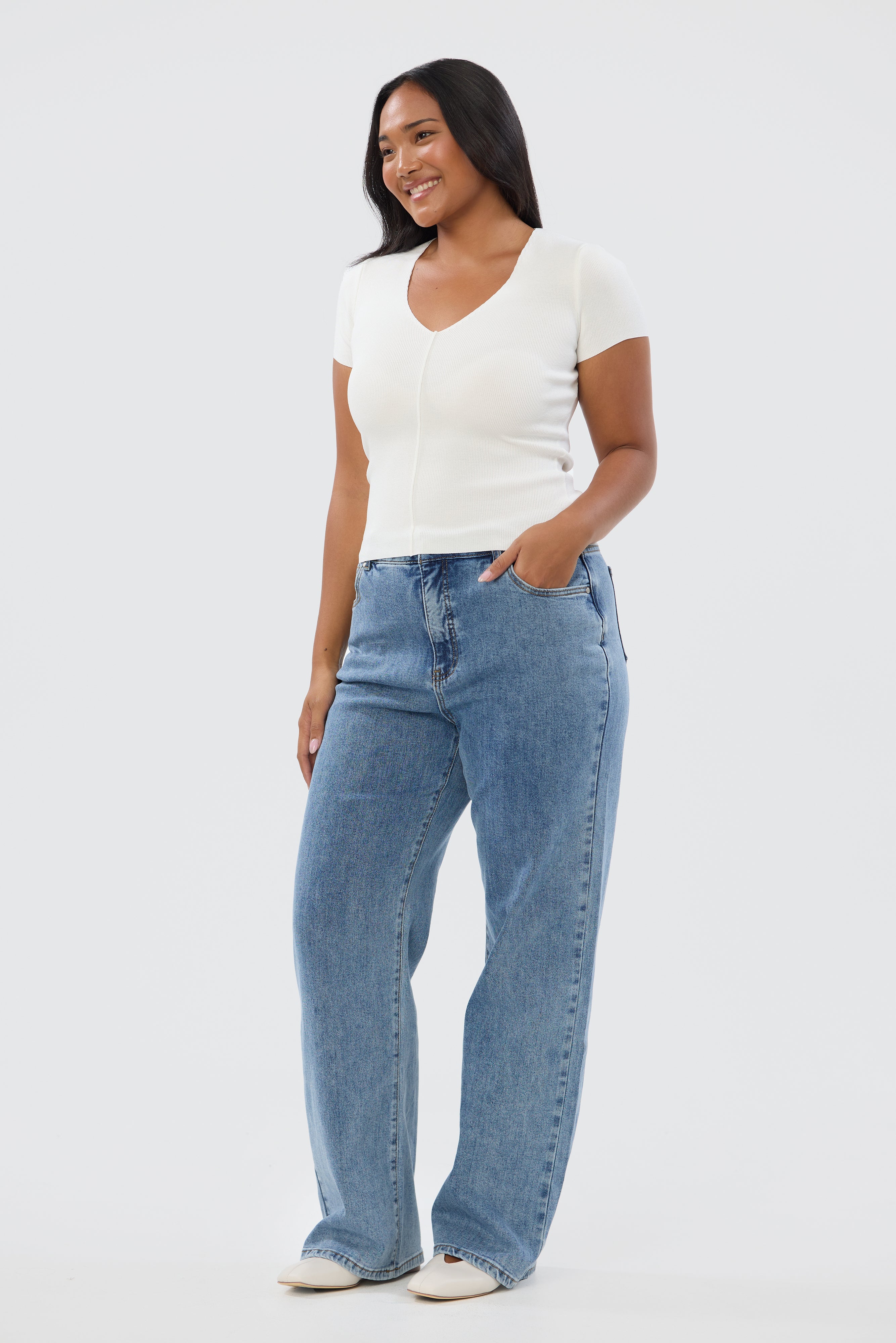 V Neck Short Sleeve Knit Top - White - Image 3